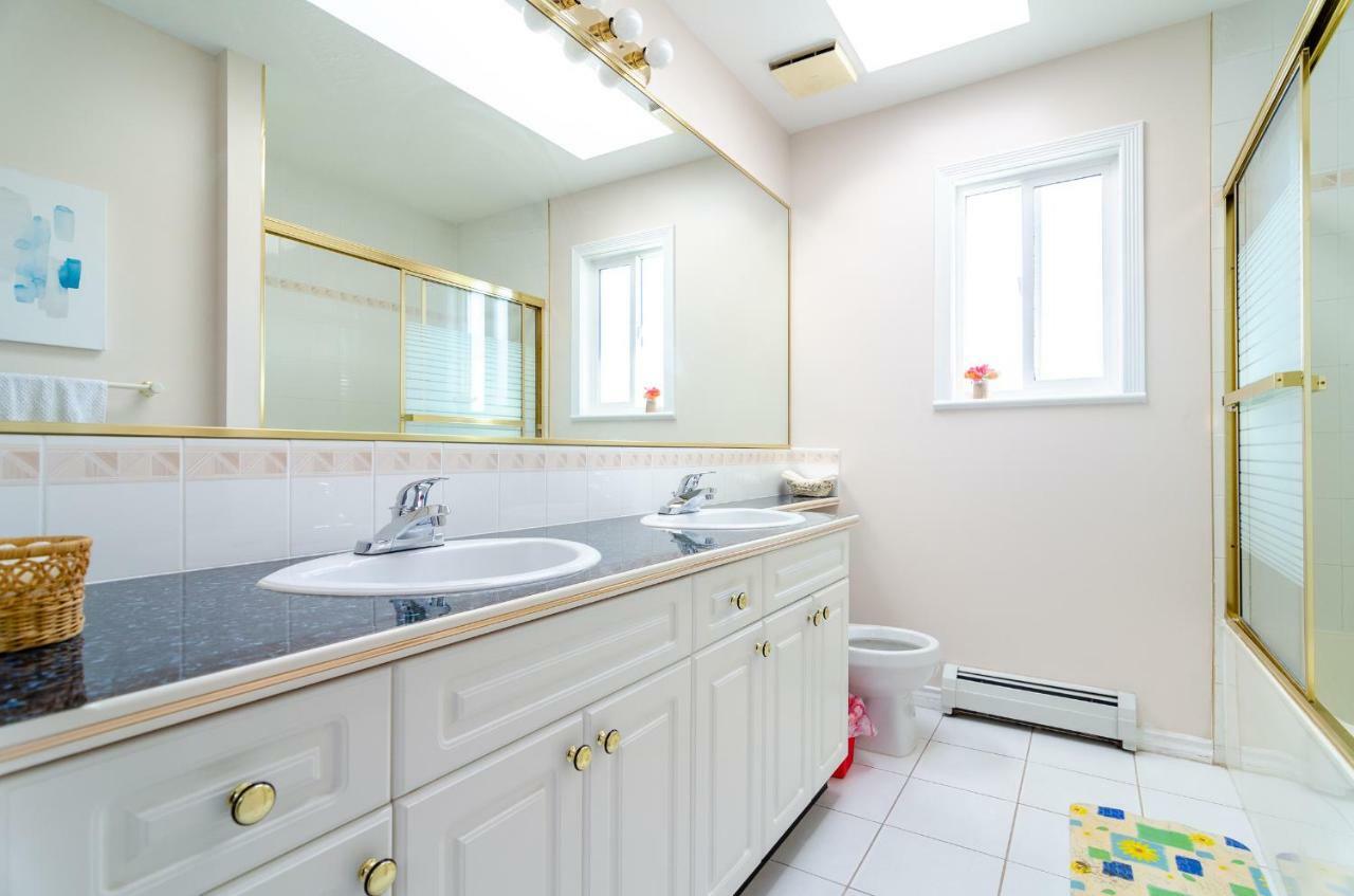 3 Private, Spacious, Bright Rooms In A Gorgeous House Нью-Вестмінстер Екстер'єр фото