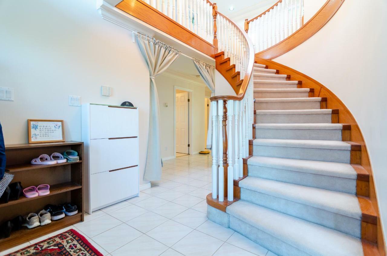 3 Private, Spacious, Bright Rooms In A Gorgeous House Нью-Вестмінстер Екстер'єр фото